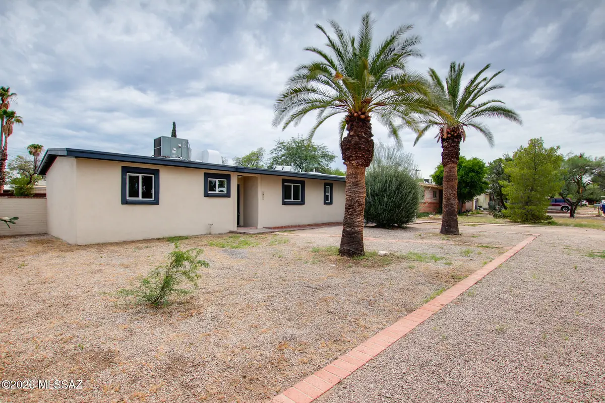 2754 N Tyndall, Tucson, AZ 85719 - #1