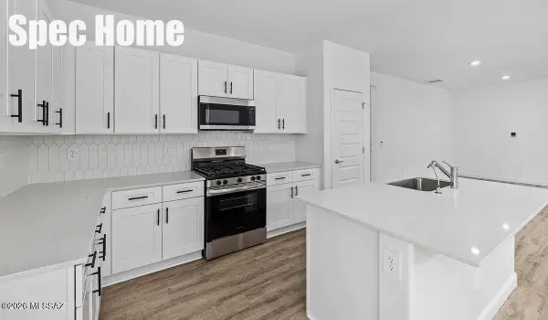 12341 E Morris Carson, Vail, AZ 85641