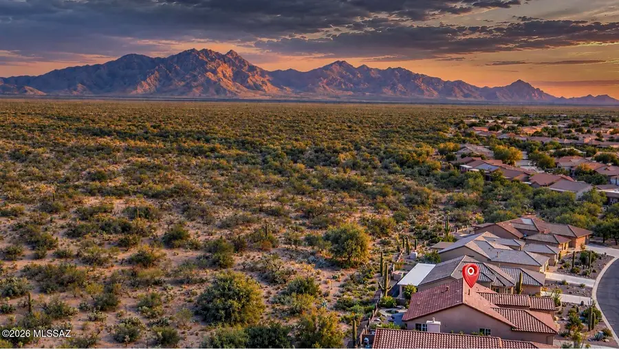 972 N Rams Head, Green Valley, AZ 85614 - #2