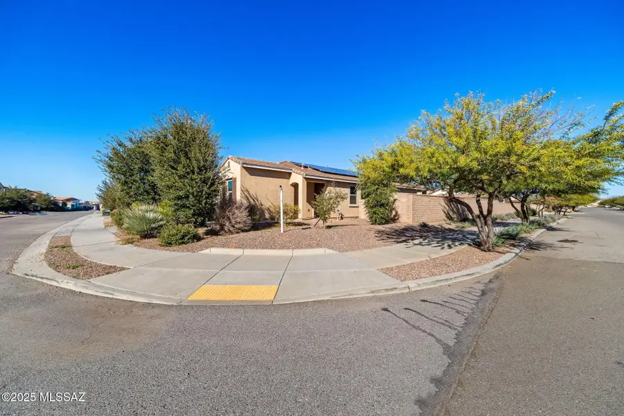 6623 E Via Jardin Verde, Tucson, AZ 85756 - #3