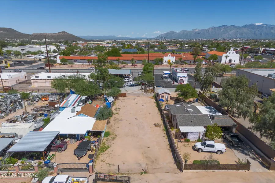 638 W President, Tucson, AZ 85714 - #3
