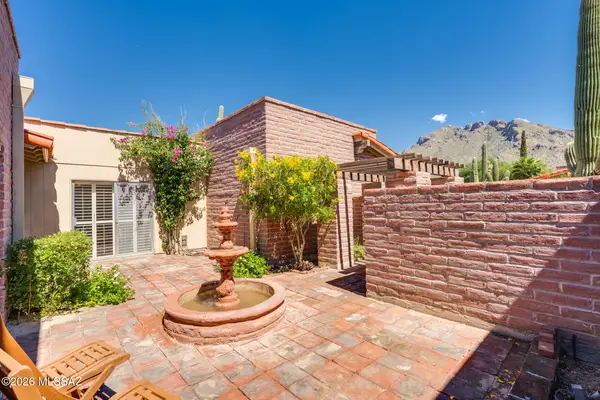 8585 N Via Tioga, Tucson, AZ 85704