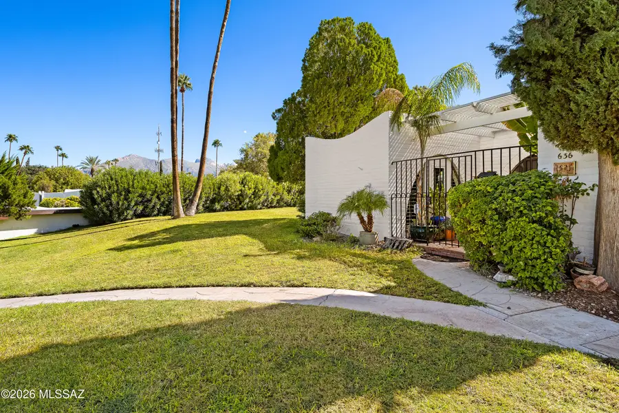 636 W Roller Coaster, Tucson, AZ 85704 - #2
