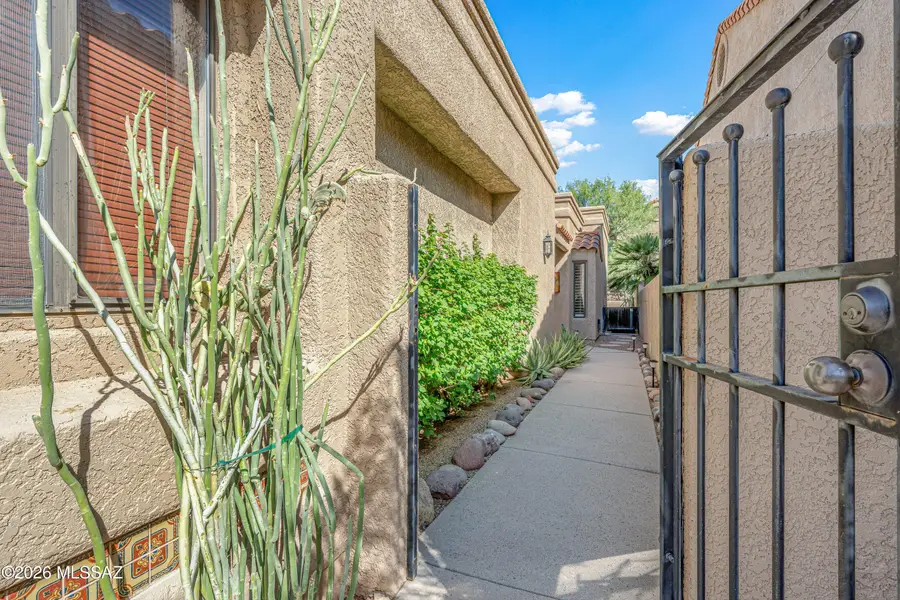 6082 N Black Bear, Tucson, AZ 85750 - #2
