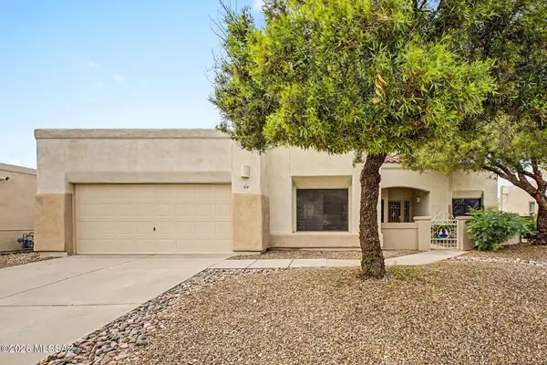 11701 N Pyramid Point, Oro Valley, AZ 85737