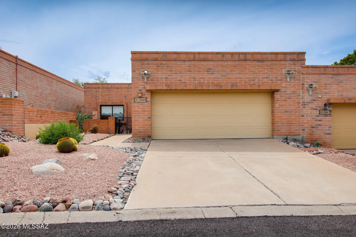2009 W Misty Hollow, Tucson, AZ 85704 - #1