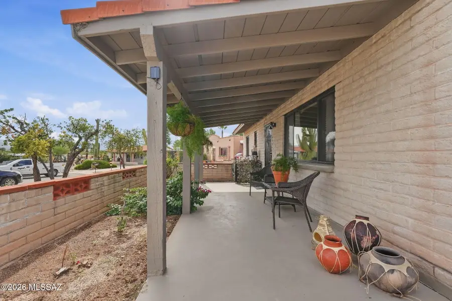 942 S Abrego, Green Valley, AZ 85614 - #2
