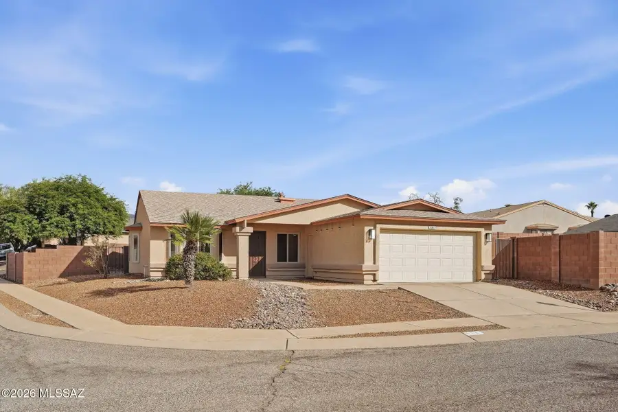 811 S Chimney Canyon, Tucson, AZ 85748 - #2