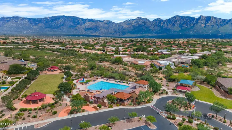 1076 W Desert Firetail, Oro Valley, AZ 85755 - #3