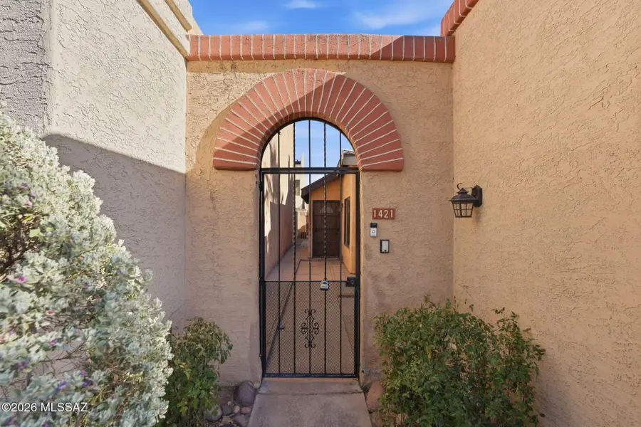 1421 W Calle Plomo, Tucson, AZ 85745 - #3