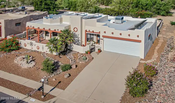 661 N Avenida Cipres, Green Valley, AZ 85614