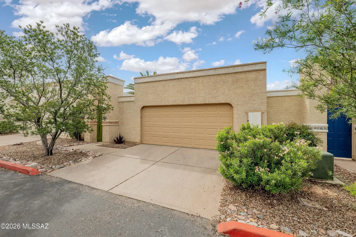 7530 E Shore, Tucson, AZ 85715 - #1