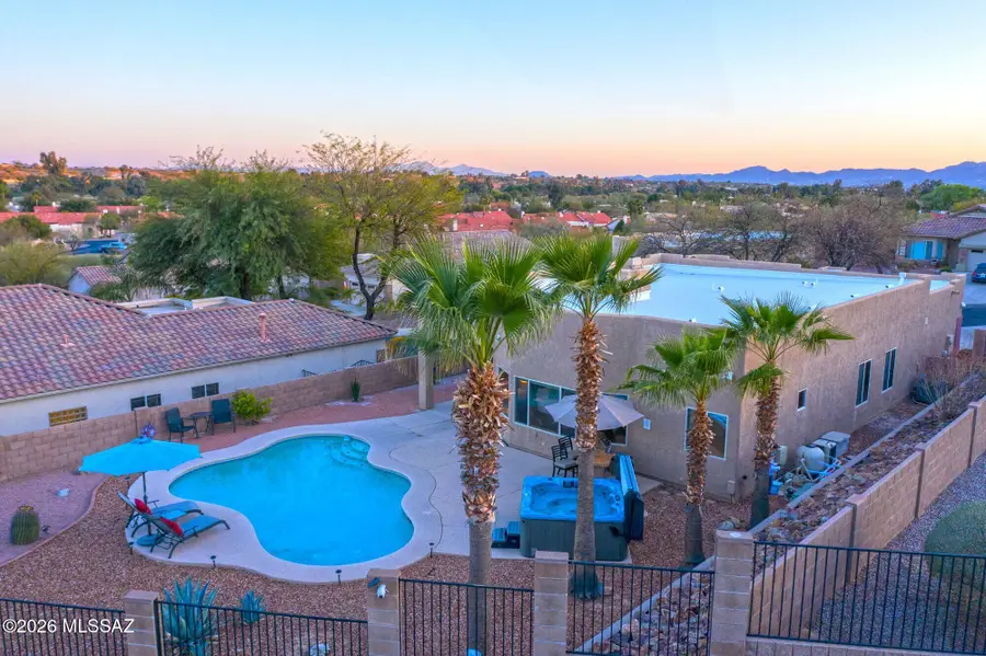 2424 W Tortolita Bluffs, Tucson, AZ 85742 - #2