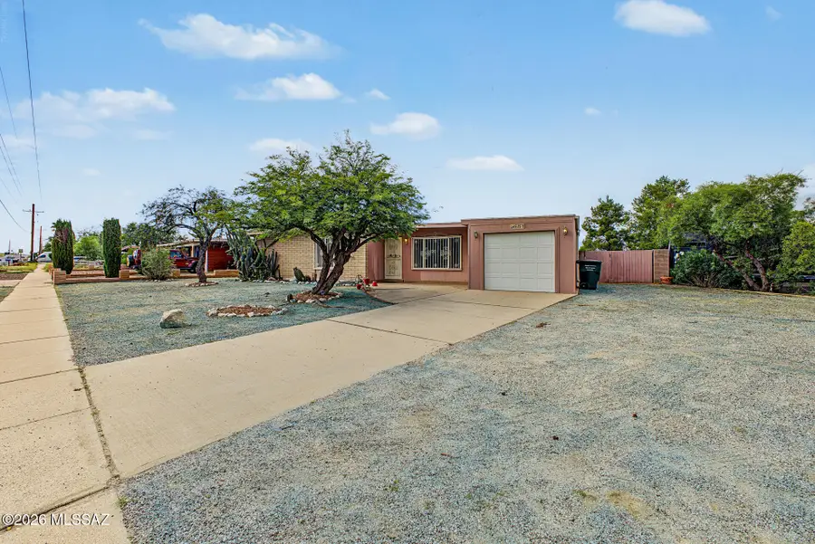 8251 E Escalante, Tucson, AZ 85730 - #3