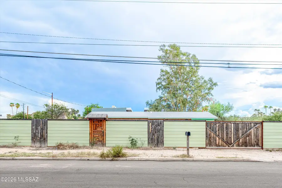 6102 E Bellevue, Tucson, AZ 85712 - #2