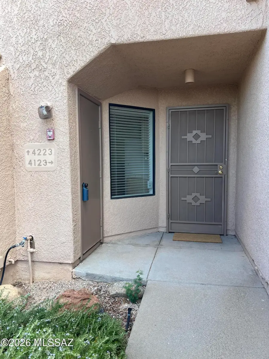 5675 N Camino Esplendora, Tucson, AZ 85718 - #2