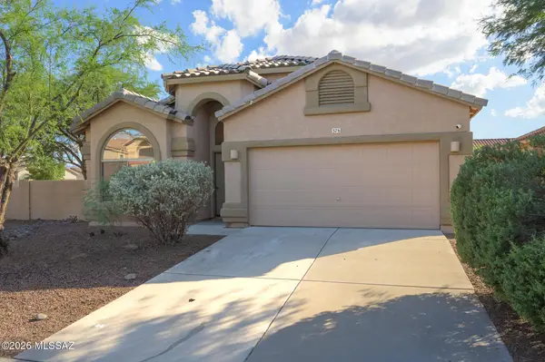 376 E Camino Del Abeto, Sahuarita, AZ 85629