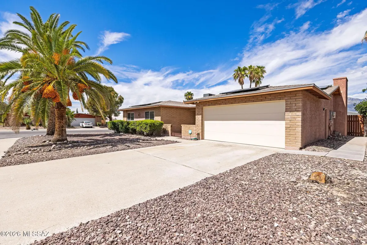 7551 E Camino Del Ro, Tucson, AZ 85715 - #1