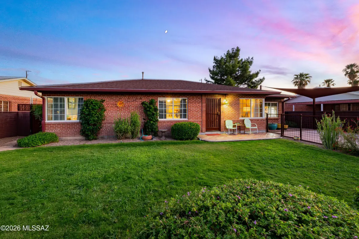 4918 E Julia, Tucson, AZ 85711 - #1