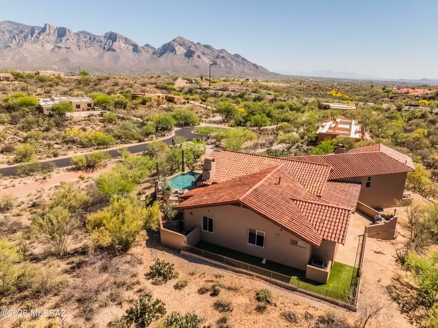 12107 N Sliding Rock, Oro Valley, AZ 85755 - #2