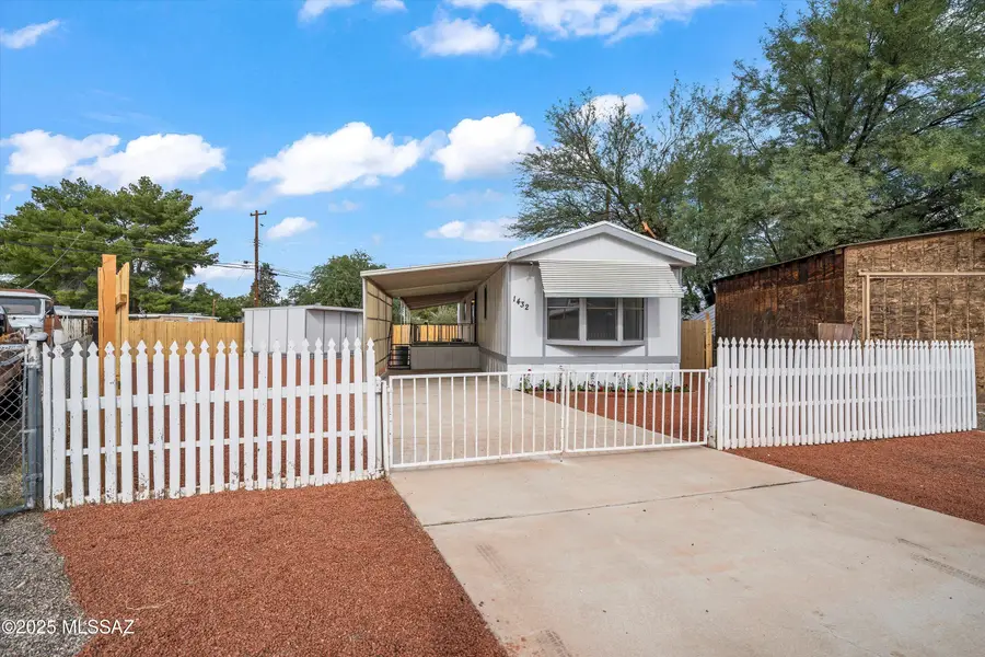 1432 W Buena Tierra, Tucson, AZ 85705 - #2