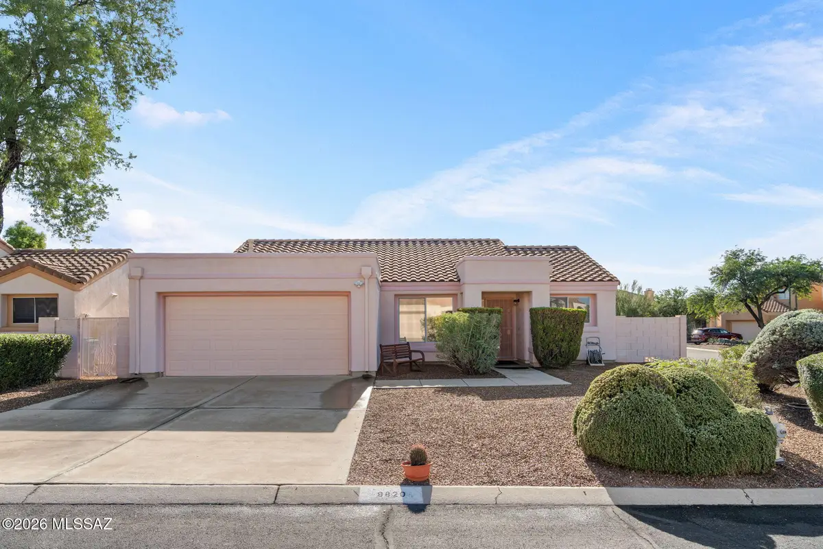 9820 N Moon Canyon, Tucson, AZ 85742 - #1