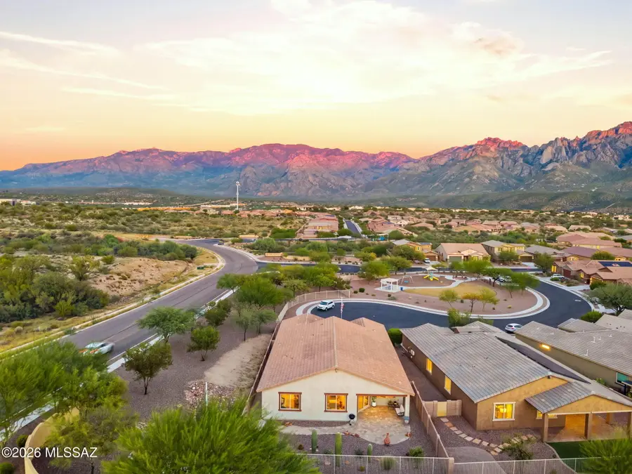 710 E Silver Canyon, Oro Valley, AZ 85737 - #2