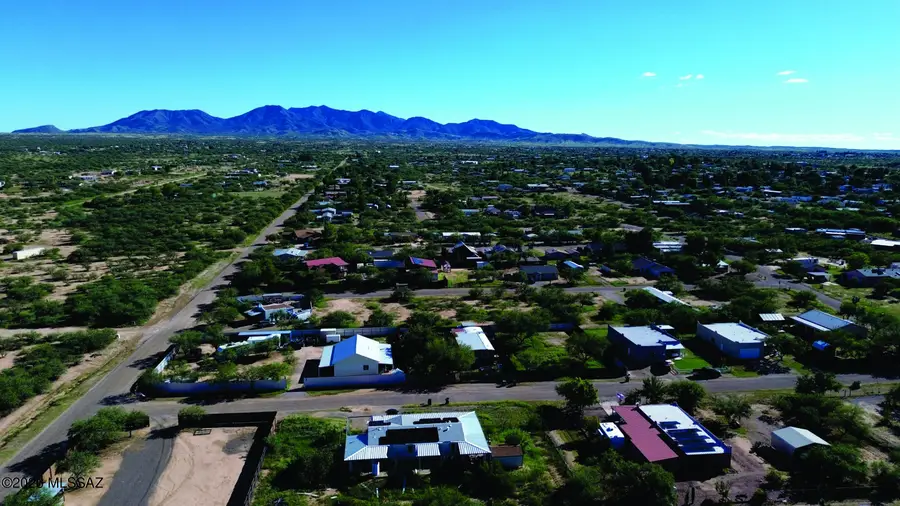 3099 W Cactus Blossom, Benson, AZ 85602 - #2