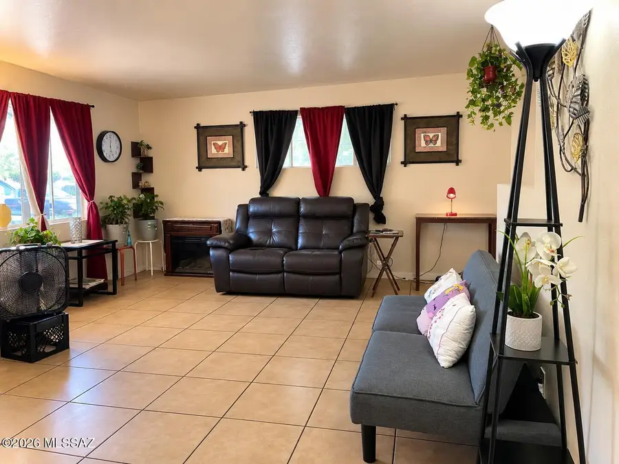 2108 S Avenida Planeta, Tucson, AZ 85710 - #3