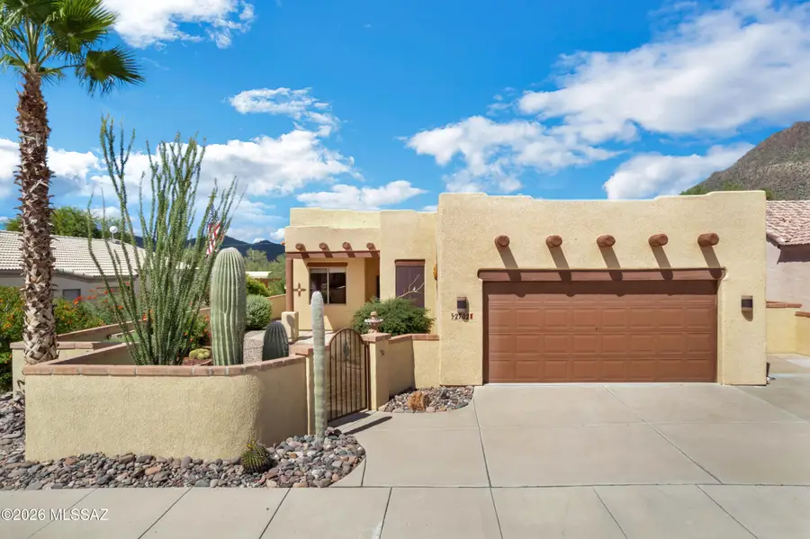 2702 S Falcon View, Tucson, AZ 85713 - #2