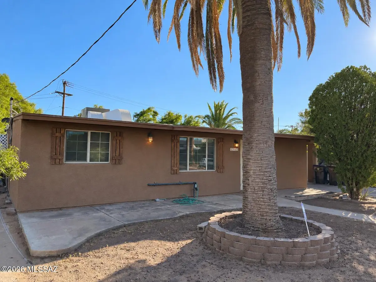 1701 W Root, Tucson, AZ 85705 - #1