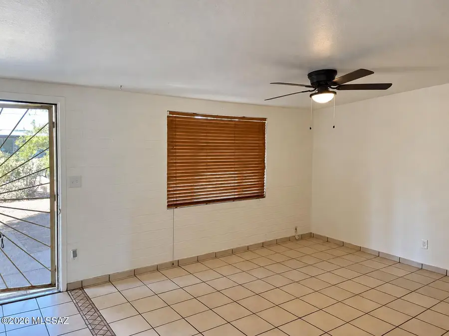 1701 W Root, Tucson, AZ 85705 - #3