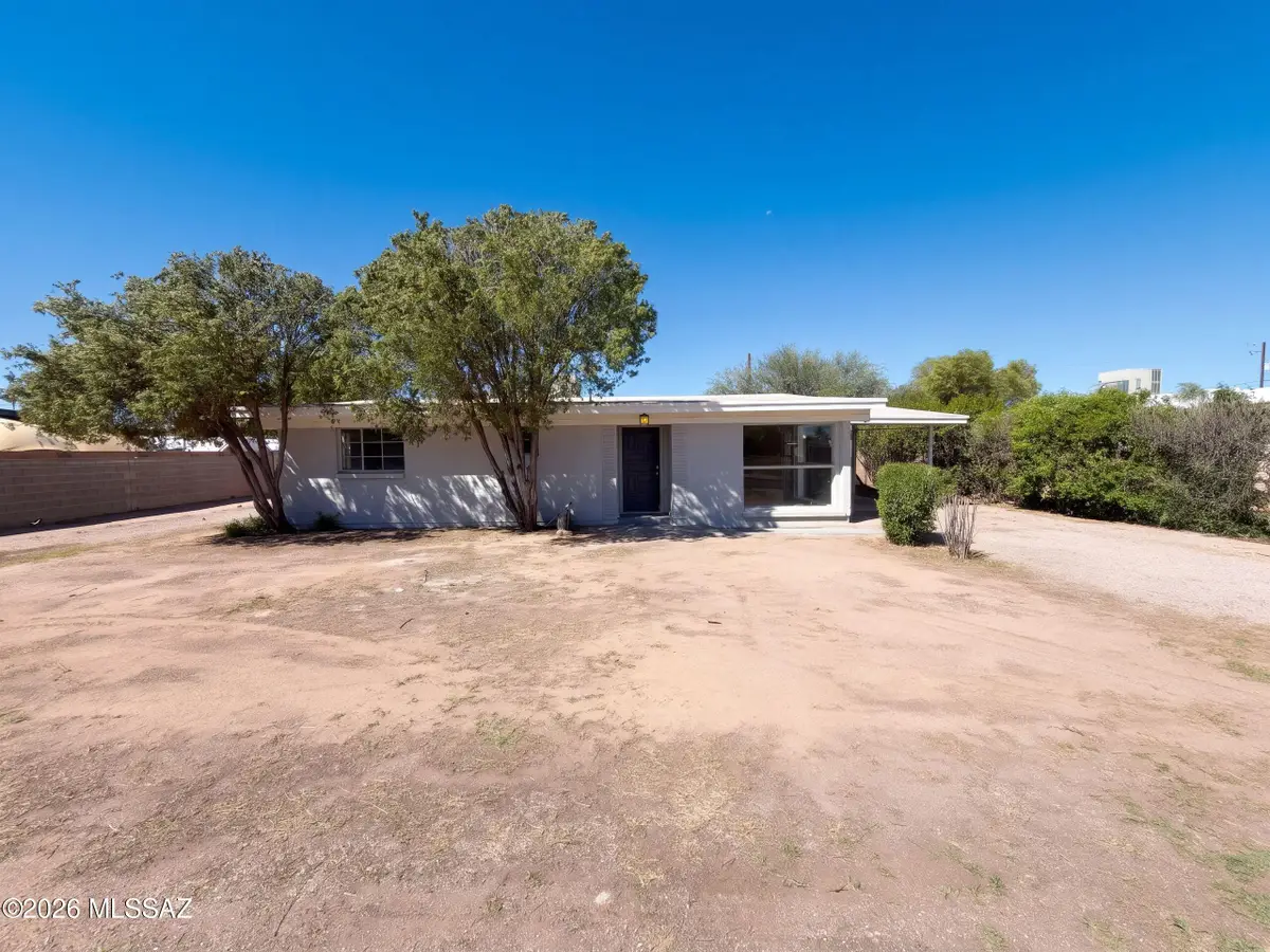 2817 N Walnut, Tucson, AZ 85712 - #1