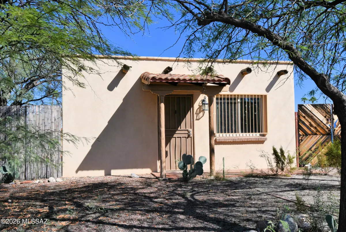 3044 N Dale, Tucson, AZ 85712 - #1