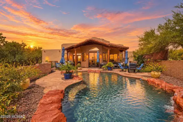 841 E Mount Wrightston, Green Valley, AZ 85614