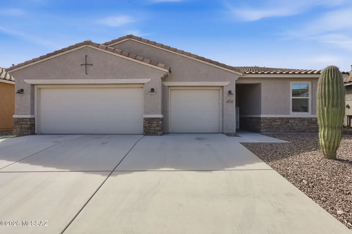 10236 E Iron Horse, Tucson, AZ 85747 - #1