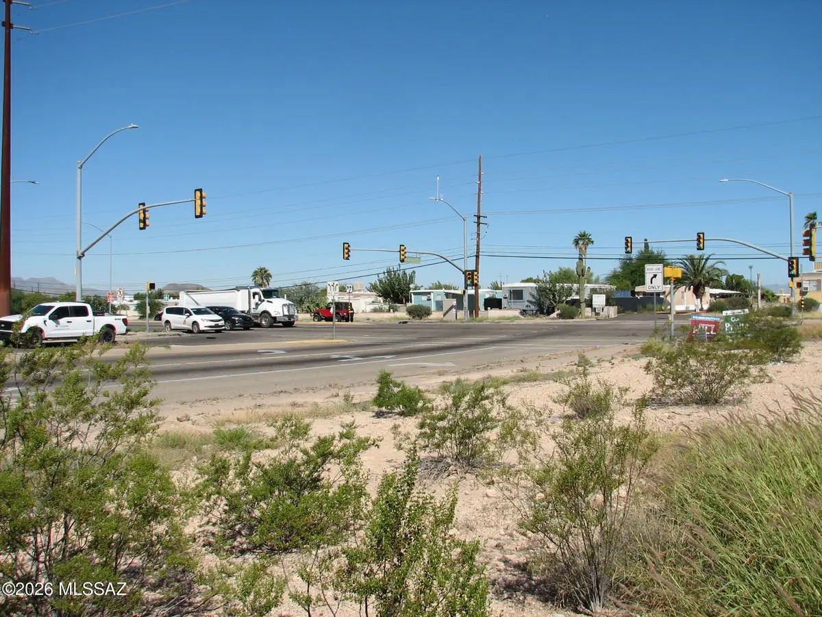 TBD E Irvington, Tucson, AZ 85706 - #1