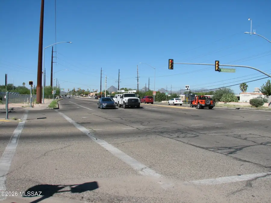 TBD E Irvington, Tucson, AZ 85706 - #2