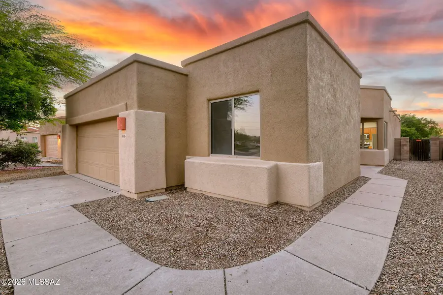 8546 N Sunny Rock Ridge, Tucson, AZ 85743 - #2