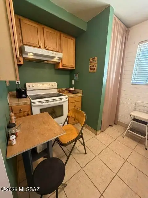 1745 S Jones, Tucson, AZ 85713 - #3