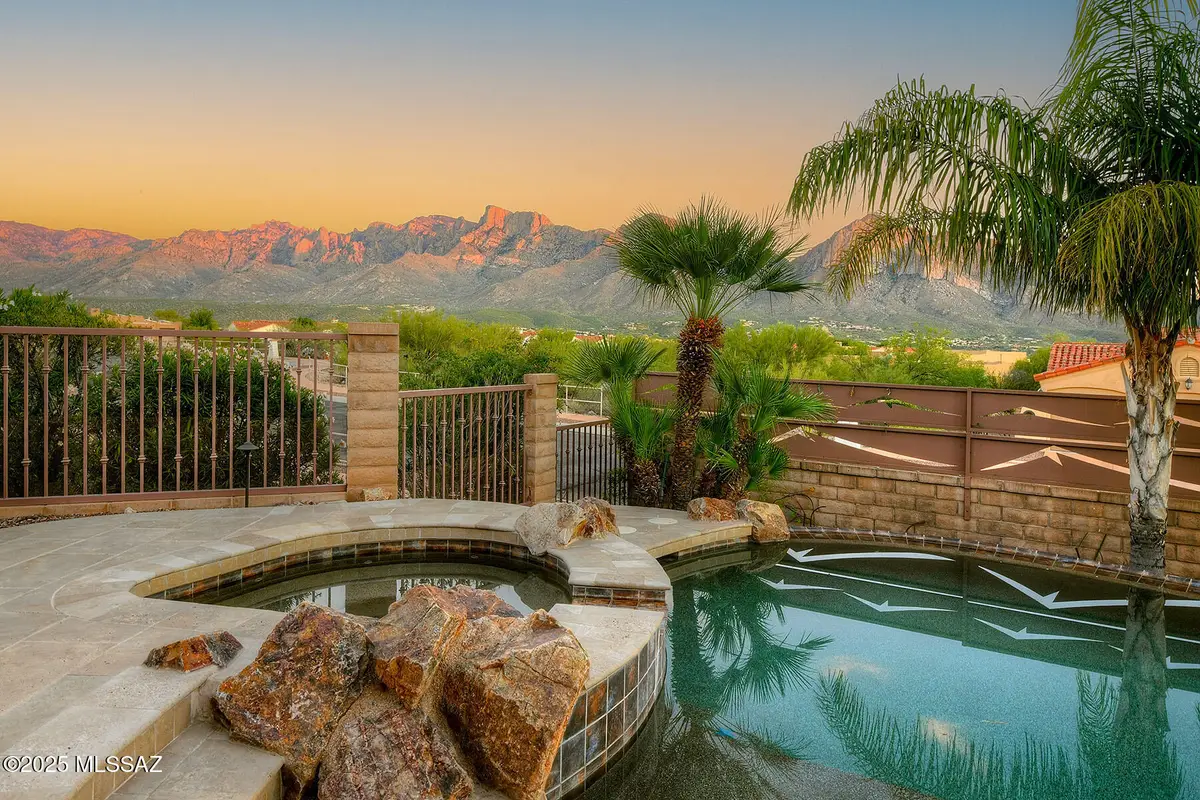 11158 N Pusch Ridge Vistas, Oro Valley, AZ 85737 - #1