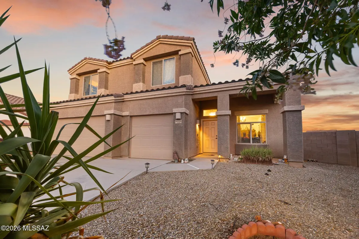 8229 W Melanitta, Tucson, AZ 85757 - #1