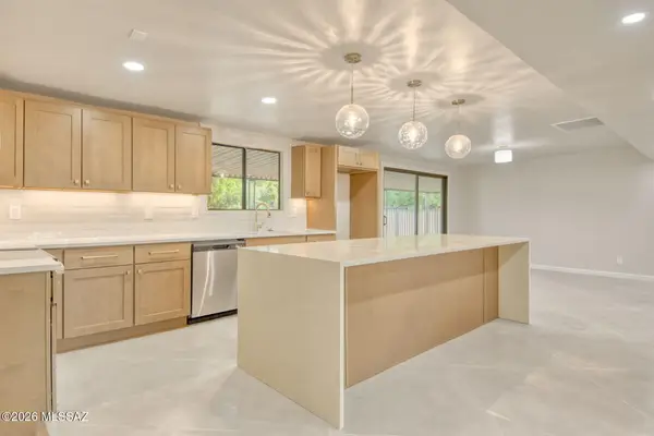 8261 E 18th, Tucson, AZ 85710