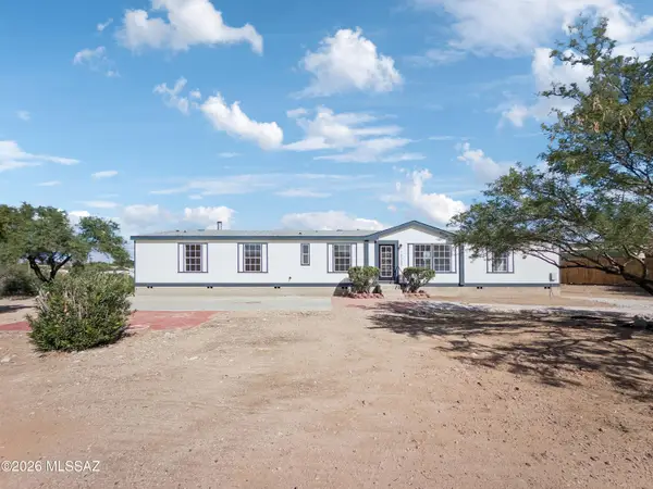 10205 S Summit Point, Tucson, AZ 85756
