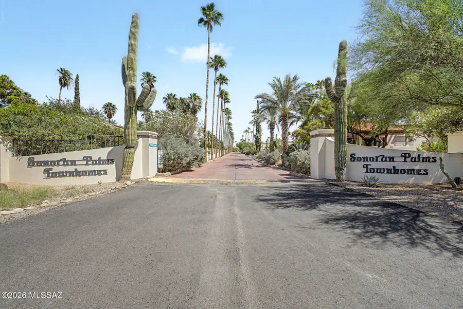 827 W Palma De Coco, Tucson, AZ 85704 - #2