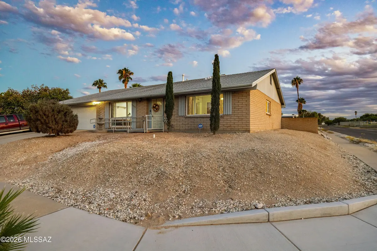 8402 E Pima, Tucson, AZ 85715 - #1