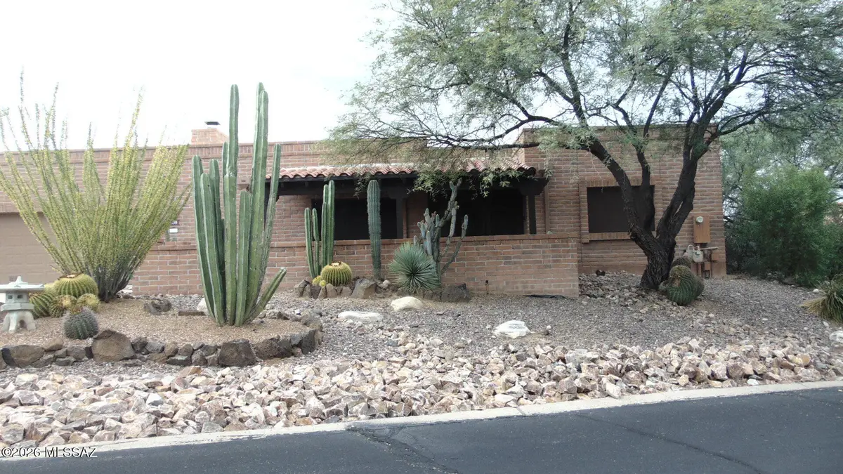 1838 W Camino Urbano, Green Valley, AZ 85622 - #1