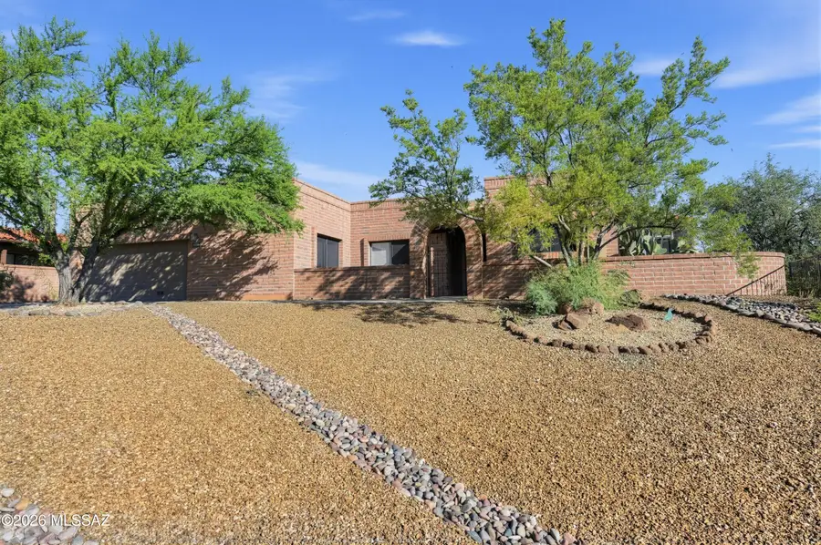 1750 W Camino Urbano, Green Valley, AZ 85622 - #2