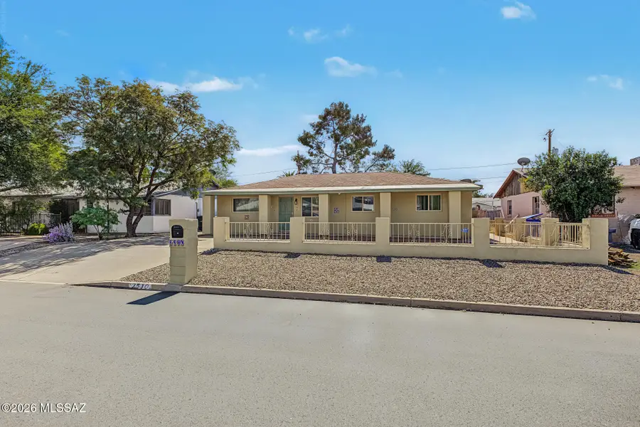 2510 E Alta Vista, Tucson, AZ 85716 - #2