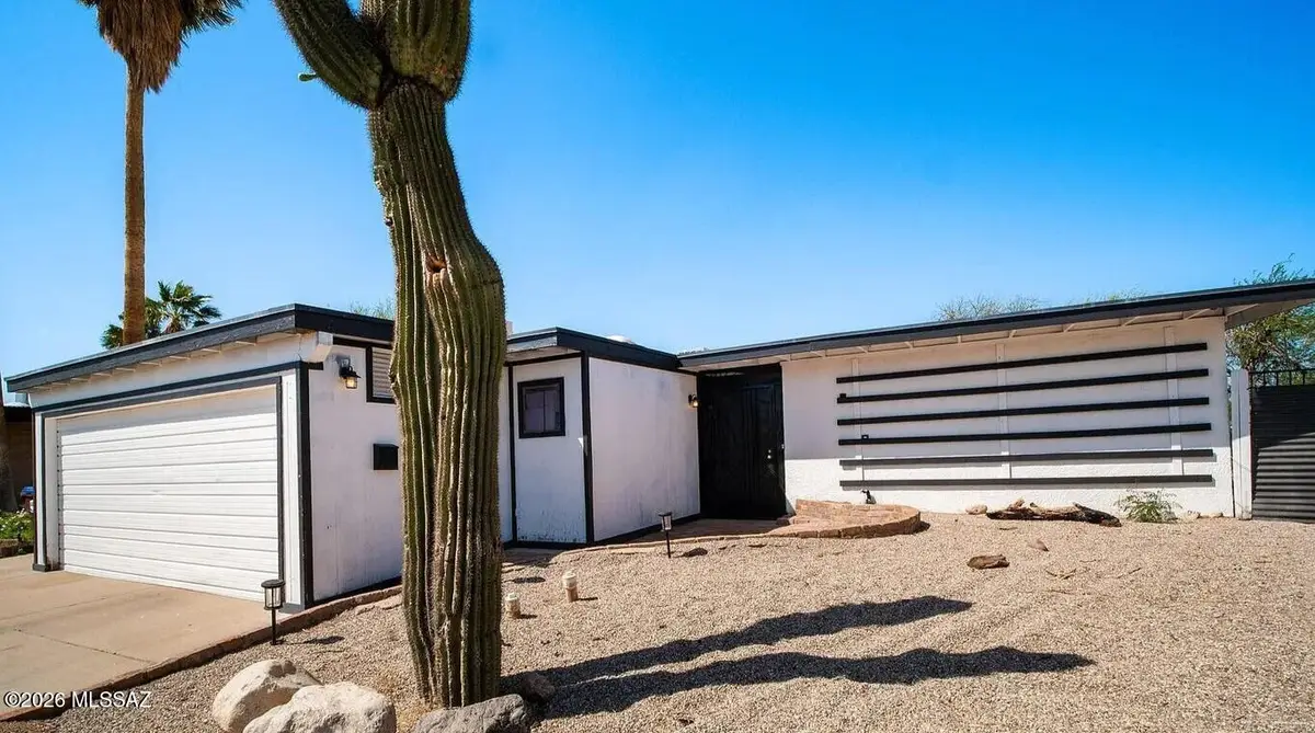 6832 N Autumn, Tucson, AZ 85741 - #1